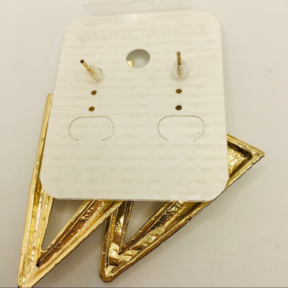 EARRINGS GEOMETRIC HAMMED GOLD TONE! Pierc… - Picture 3 of 6